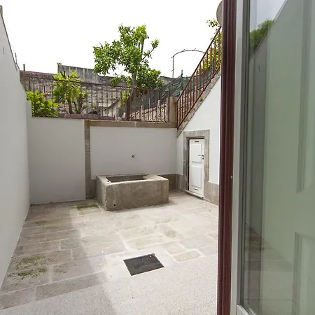 Patio Das Fontainhas