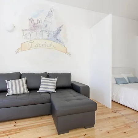Patio Das Fontainhas Апартаменты *